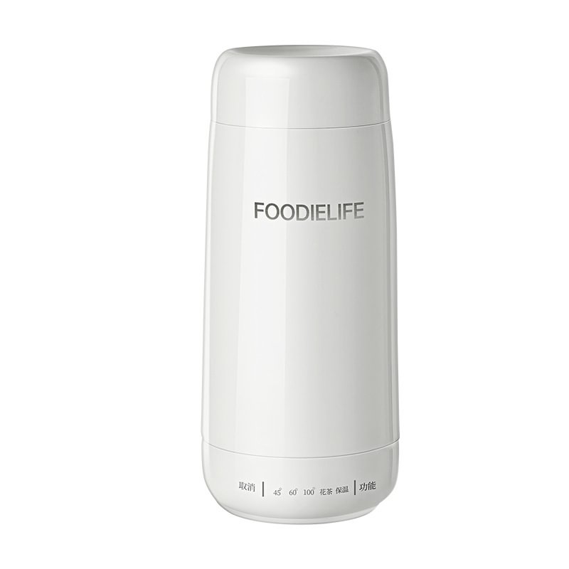 Portable electric kettle for solo travelers with intelligent temperature control